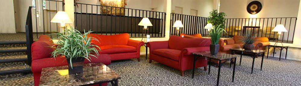 פומונה Kellogg West Conference Center & Hotel מראה חיצוני תמונה